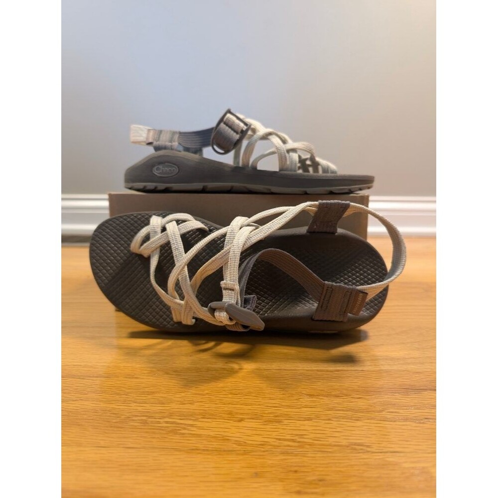 Chaco ZX Womens Size 8 Gray Strappy Sport Sandals Adjustable Toe Loop Hiking